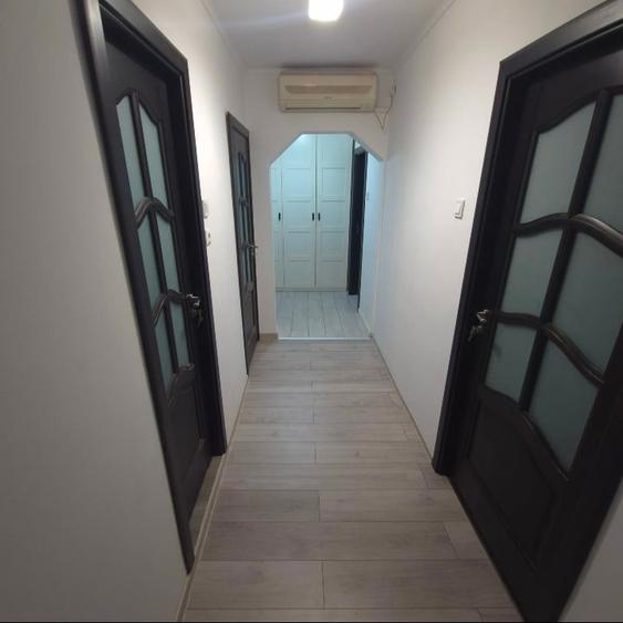 Apartament cu 2 camere decomandat în Basarabia