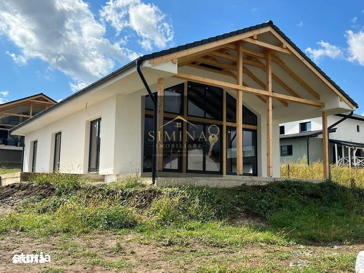 Casă cu 4 camere cu Teren 700 Mp în Livezeni