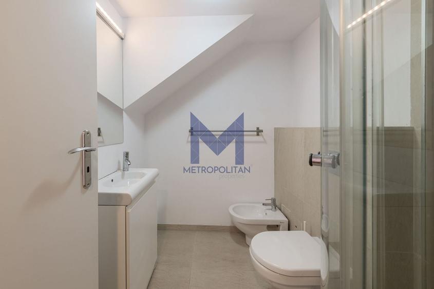 Apartament-galerie la kilometrul zero | 2 camere + mezanin, 2 băi - 11