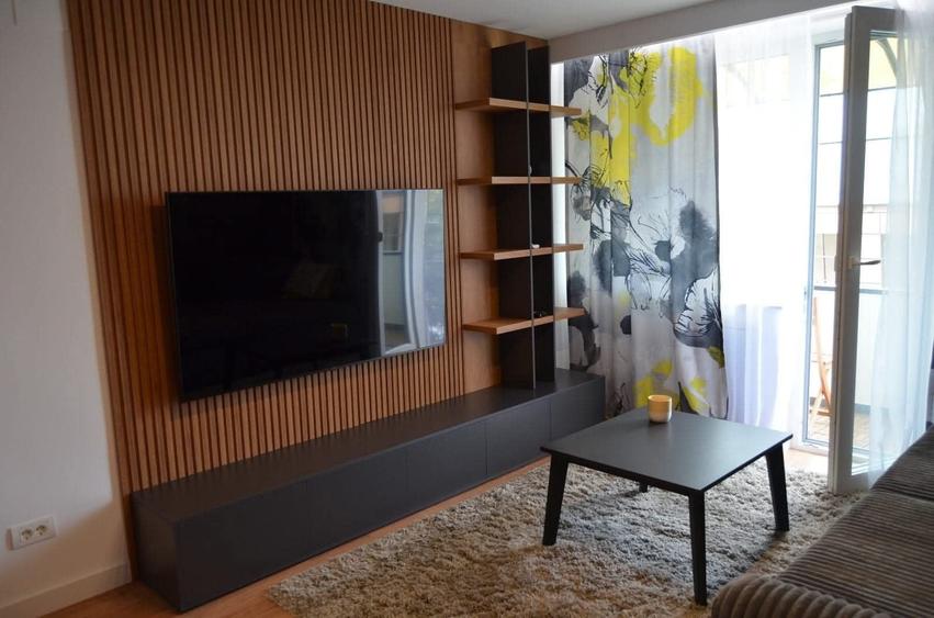 Apartament cu 2 camere semidecomandat în Central