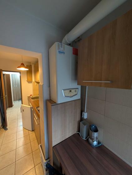 Garsonieră decomandată în Bucureștii Noi