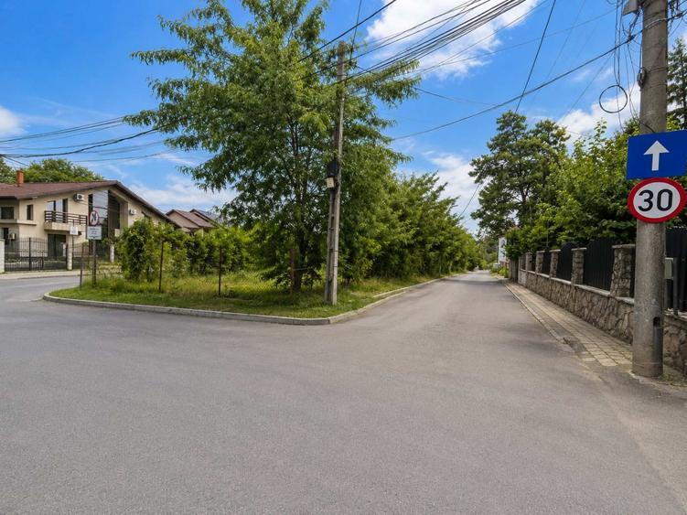 Teren Construcții intravilan de 995 mp, în Moara de Vânt