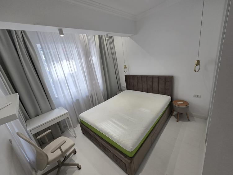 Apartament cu 2 camere decomandat în Grozăvești