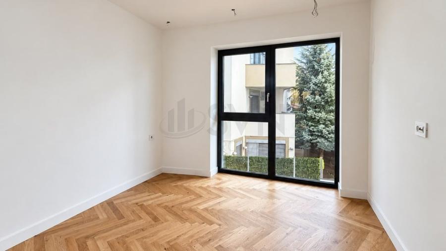 Apartament cu 3 camere decomandat în Herăstrău
