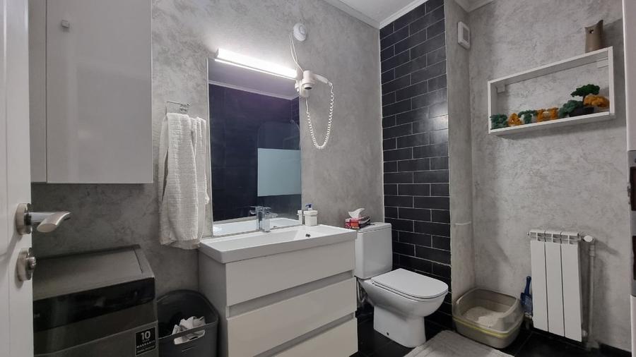 Apartament cu 3 camere decomandat, mobilat în Tătărași