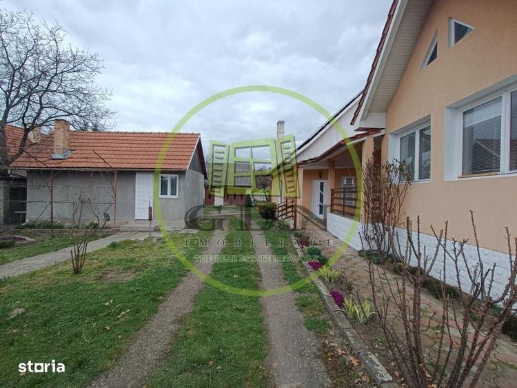 Casă cu 4 camere în Ideciu de Sus