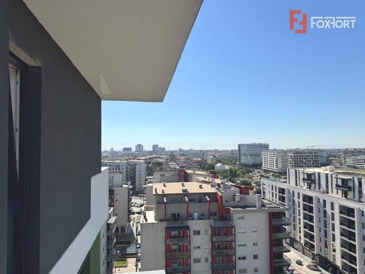 Apartament cu 4 camere decomandat, mobilat în Torontalului