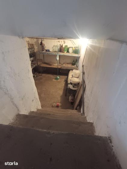 Casă cu 5 camere cu Teren 390 Mp în Central