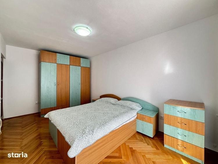 Apartament cu 3 camere decomandat în Vasile Aaron
