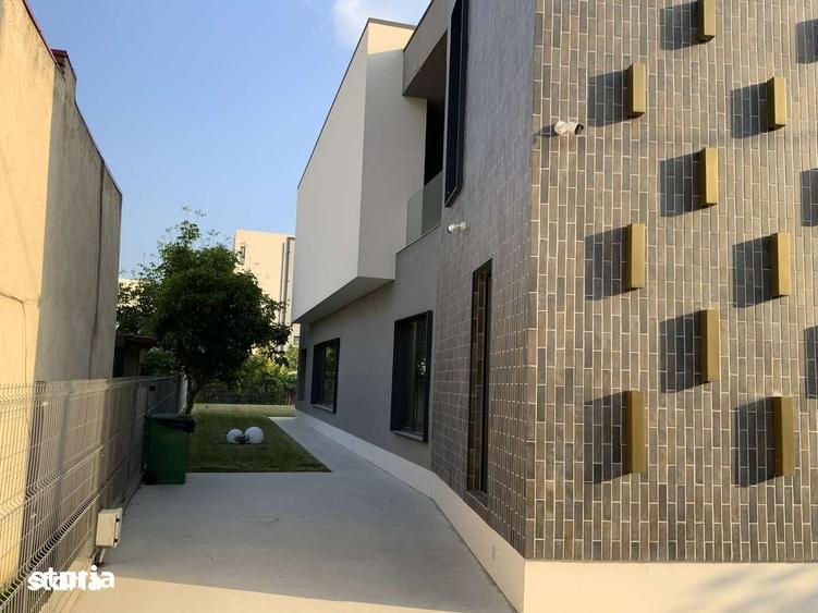 Casă cu 4 camere cu Teren 495 Mp în Năvodari