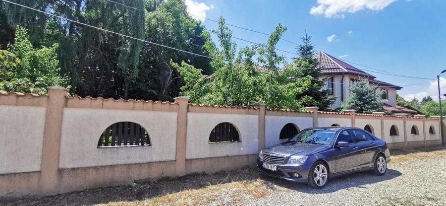 Casă cu 5 camere cu Teren 950 Mp în Snagov