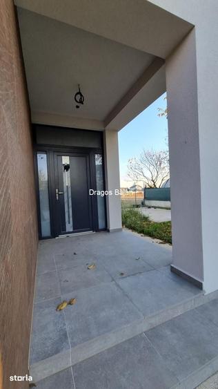 Casă cu 3 camere cu Teren 400 Mp în Dragomirești-Vale