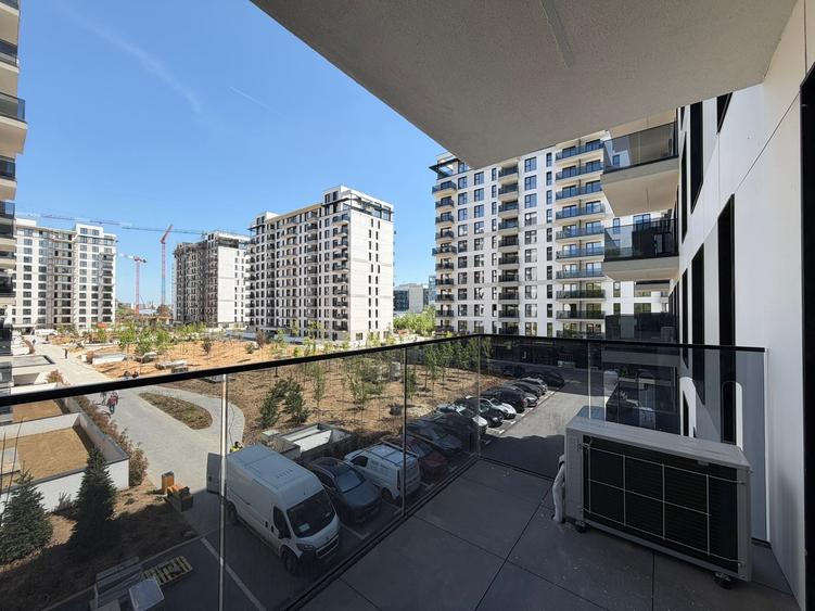 Apartament cu 2 camere decomandat în Aviației