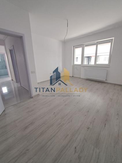 Apartament cu 3 camere decomandat în Theodor Pallady