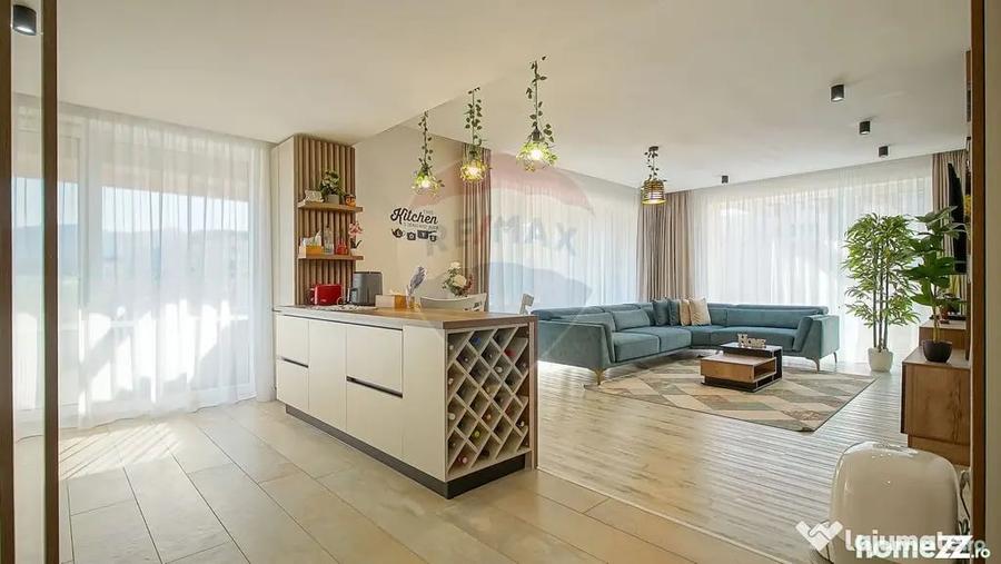 Apartament cu 4 camere decomandat în Avantgarden