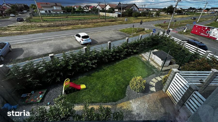 Casă cu 4 camere cu Teren 270 Mp în Moșnița Nouă
