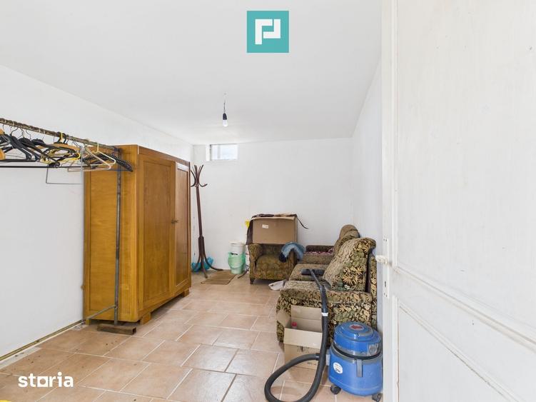 Casă cu Teren 2880 Mp în Semlac