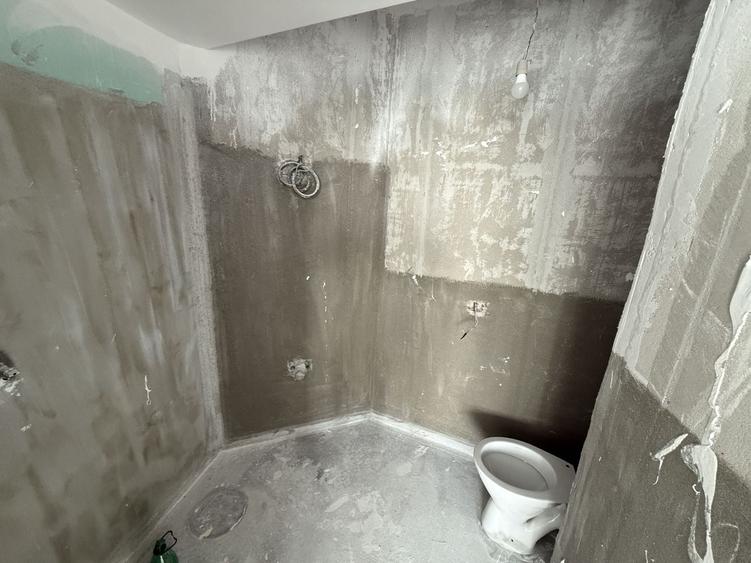 Apartament cu 3 camere decomandat în Tomis Nord