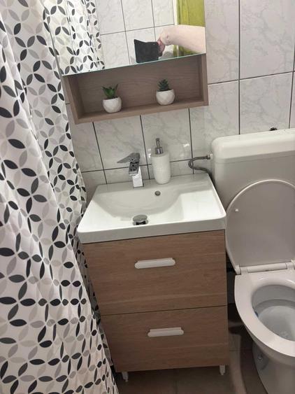 Apartament cu 2 camere decomandat în Exterior Vest