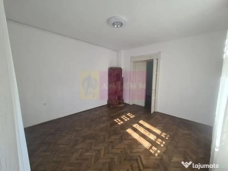 Casă cu 3 camere cu Teren 247 Mp în Central