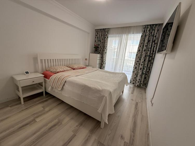 Apartament cu 2 camere decomandat în Pipera