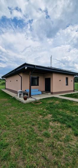 Casă cu 3 camere în Exterior Vest