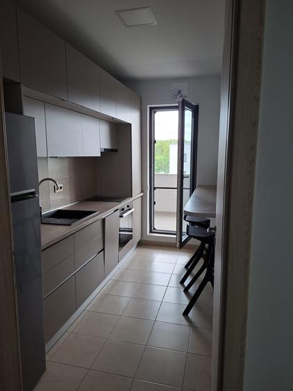Apartament cu 2 camere semidecomandat în Băneasa