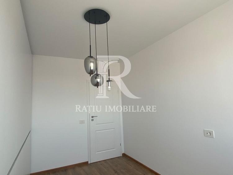 Apartament cu 3 camere decomandat, mobilat în Iosia
