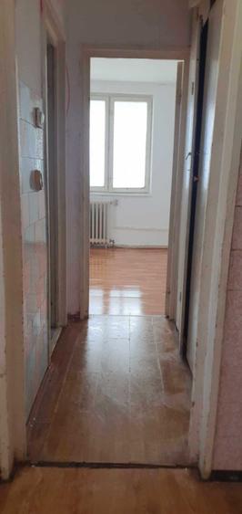 De vanzare apartament 2 camere - 2