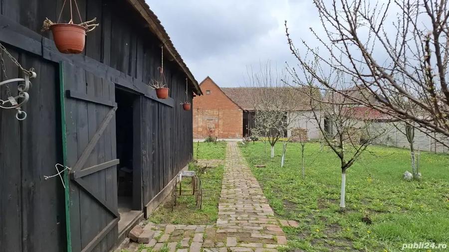 Casă cu 4 camere cu Teren 1500 Mp în Liebling