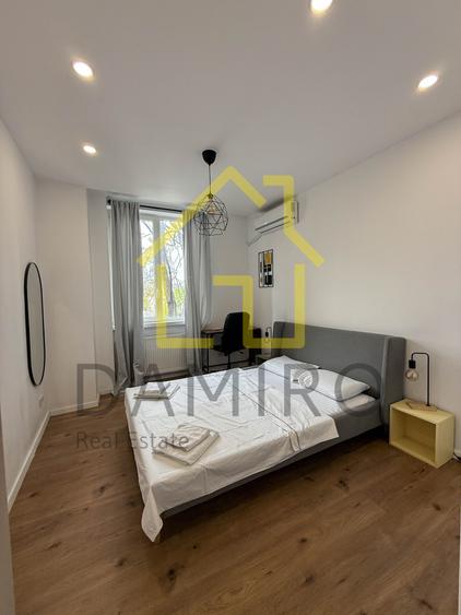 Apartament cu 5 camere semidecomandat în Calea Călărașilor