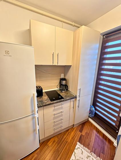 Apartament cu 2 camere decomandat în Universitate