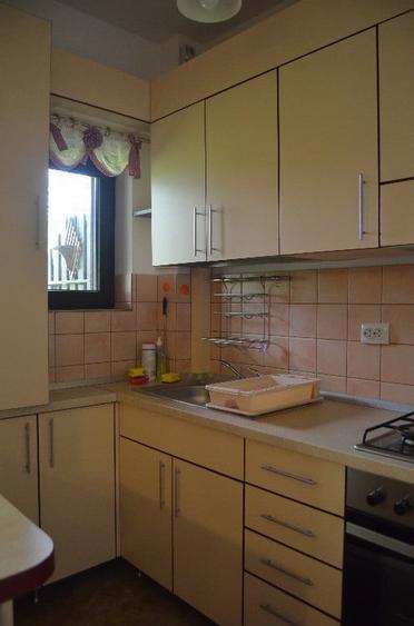 Apartament cu 2 camere decomandat în Piatra Arsă
