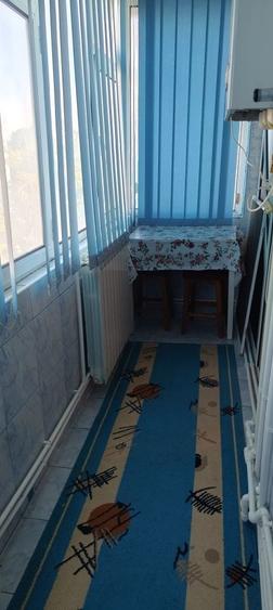 Apartament cu 2 camere decomandat în Sârbi