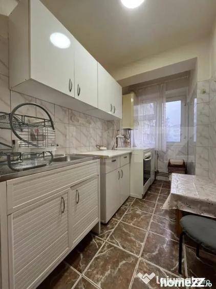 Apartament 2 camere, 37 mp, zona Micro 6 - 9