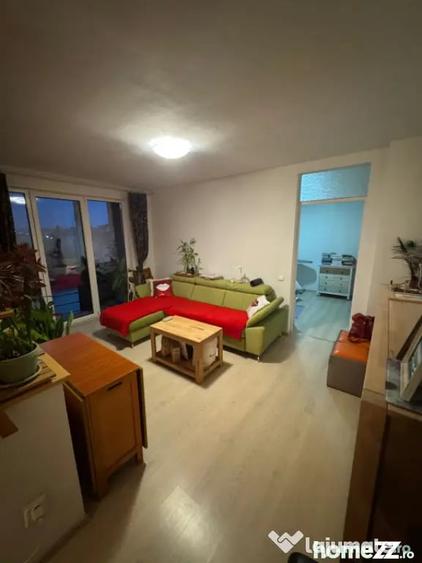 Apartament 3 camere, 57 mp, zona Progresul - 11
