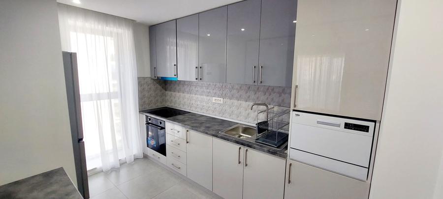 Apartament cu 2 camere decomandat în Pipera