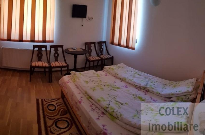 Casă cu 8 camere cu Canalizare în Bușteni