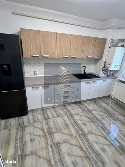 Apartament cu 2 camere decomandat, mobilat în Central