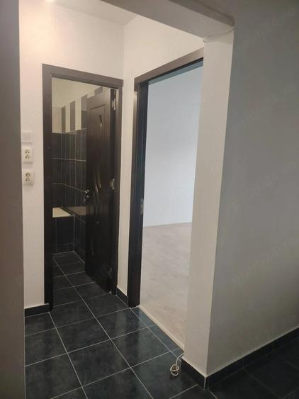 Garsonieră decomandată în Rahova
