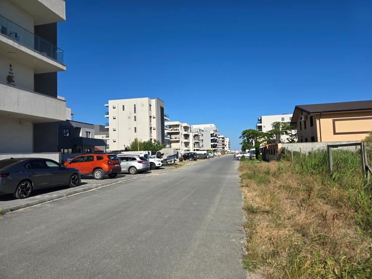 Teren Construcții intravilan de 1000 mp, în Nord