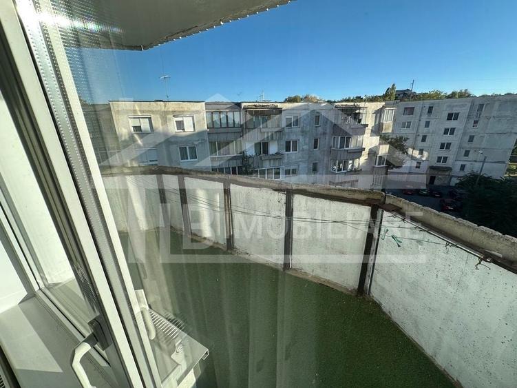 Apartament cu 3 camere decomandat, mobilat în Pandurilor