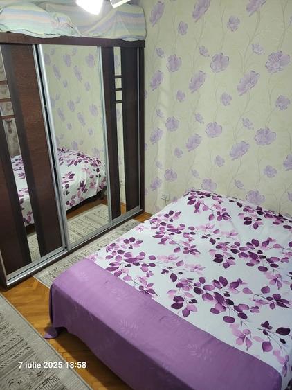 Apartament cu 2 camere semidecomandat în Democrației