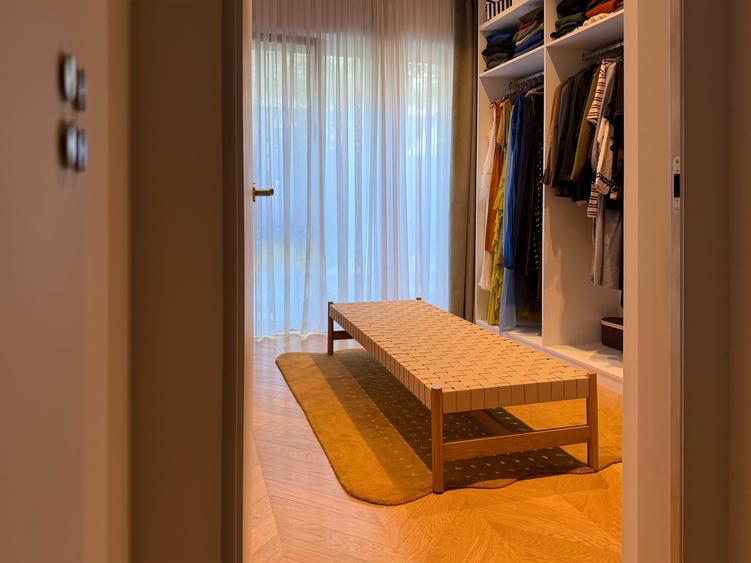 Apartament cu 3 camere decomandat, mobilat în Eminescu