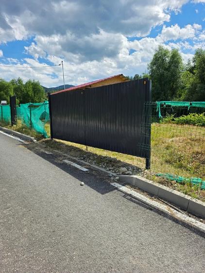 Vand teren cu constructie panouri sandis - 3