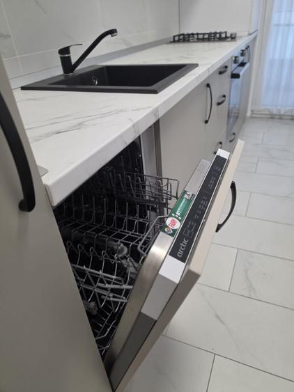 Garsonieră decomandată, mobilată în Central