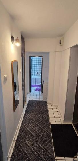 Apartament cu 2 camere decomandat în Centru Civic