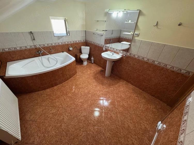 Casă cu Teren 320 Mp în Valea Mare