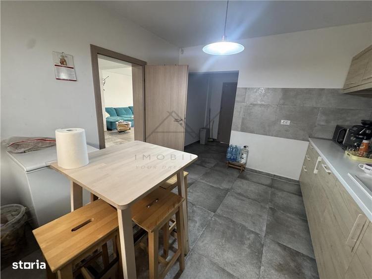 Casă cu 5 camere cu Teren 400 Mp în Central