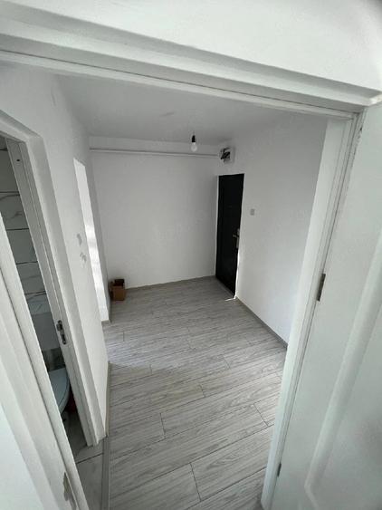 Apartament cu 2 camere nedecomandat în Micro 19